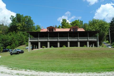 971 Calhoun Branch Rd, Jackson, KY 41339 photo 2