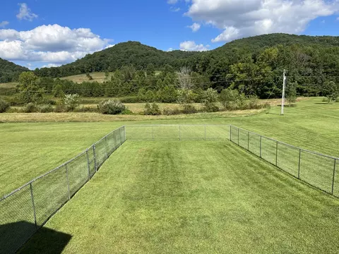 740 Clearfork Rd, Morehead, KY 40351 photo 3