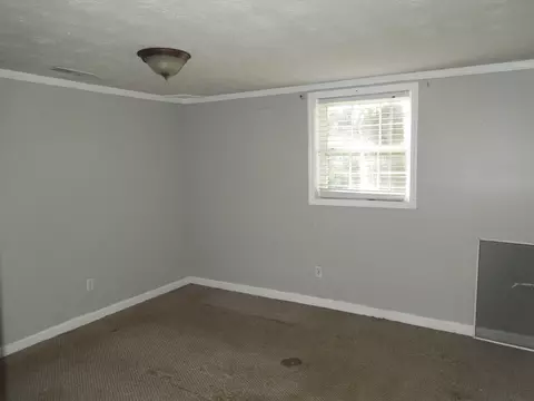 210 Hamilton Ave, Lancaster, KY 40444 photo 22