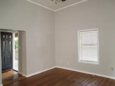 210 Hamilton Ave, Lancaster, KY 40444 photo 5
