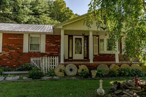 833 Ison Creek Rd, Sandy Hook, KY 41171 photo 5