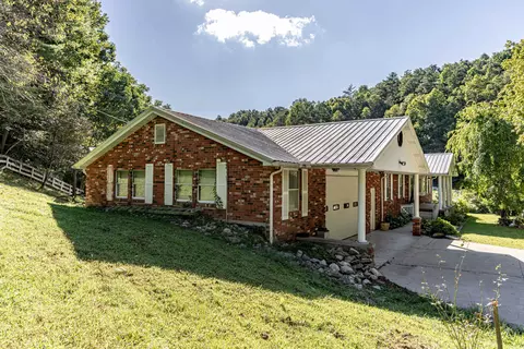 833 Ison Creek Rd, Sandy Hook, KY 41171 photo 9