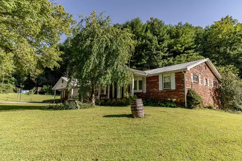 833 Ison Creek Rd, Sandy Hook, KY 41171 photo 11