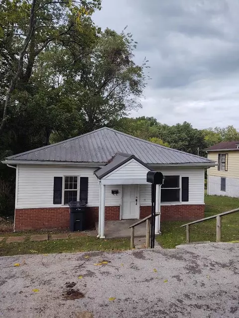 110 Jesson St, Corbin, KY 40701 photo 2