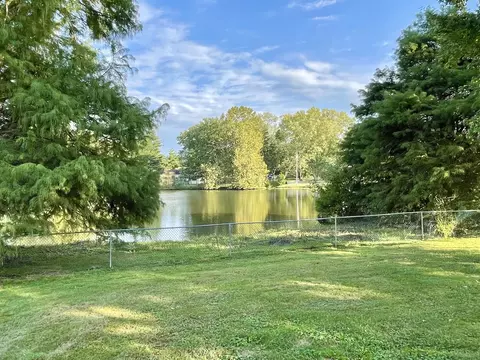 156 Lakeview Dr, Nancy, KY 42544 photo 2