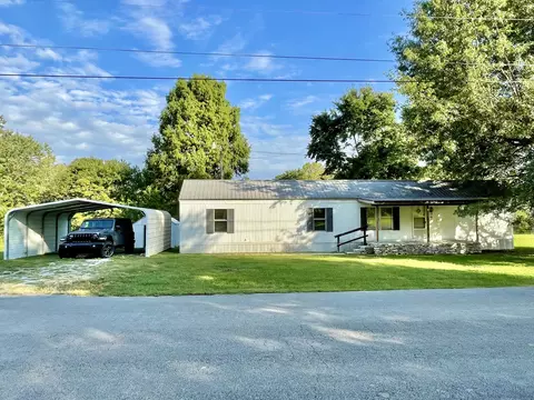 156 Lakeview Dr, Nancy, KY 42544 photo 1