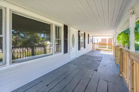 80 Washington Street St, Stanton, KY 40380 photo 4