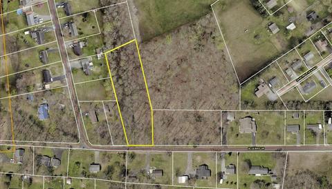 344 Bluebird Dr, Russell Springs, KY 42642