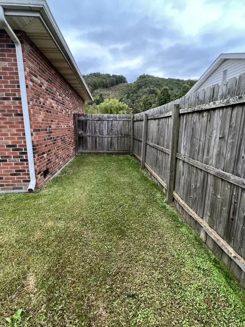206 Dillon Dr, Morehead, KY 40351 photo 16