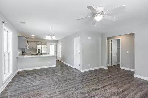210 Dinsmore St, Berea, KY 40403 photo 6