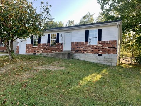 206 Marcellus Dr, Berea, KY 40403 photo 2