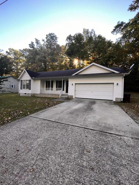 210 Walnut Ln, Stanton, KY 40380 photo 2
