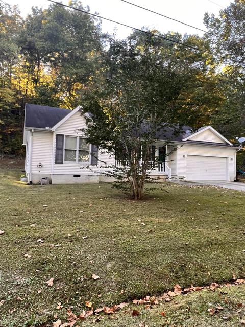 210 Walnut Ln, Stanton, KY 40380 photo 3