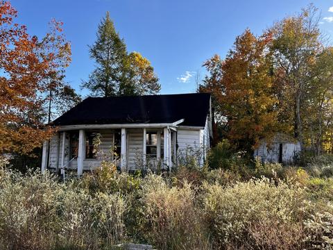 35 Bright St, Stanton, KY 40380 photo 2