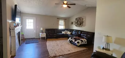 67 E Cherry Dr, Science Hill, KY 42553 photo 22