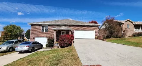 67 E Cherry Dr, Science Hill, KY 42553 photo 6