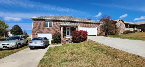 67 E Cherry Dr, Science Hill, KY 42553 photo 1
