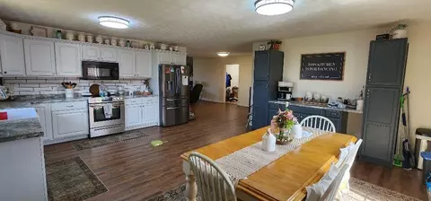67 E Cherry Dr, Science Hill, KY 42553 photo 12