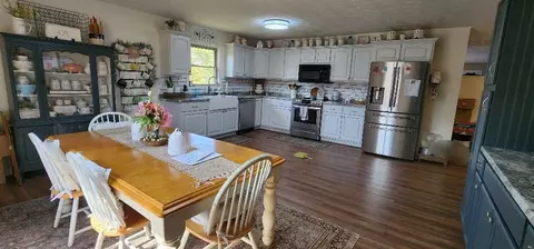 67 E Cherry Dr, Science Hill, KY 42553 photo 11