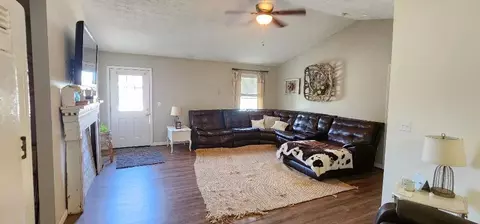 67 E Cherry Dr, Science Hill, KY 42553 photo 23
