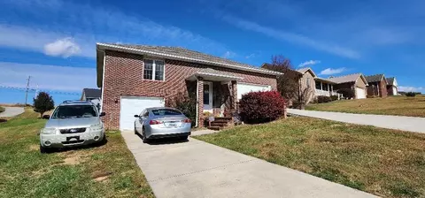 67 E Cherry Dr, Science Hill, KY 42553 photo 7
