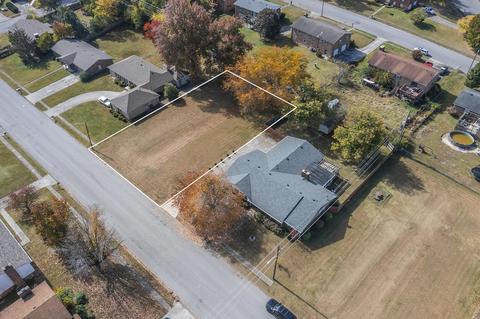983 Spanish Grove Dr, Richmond, KY 40475