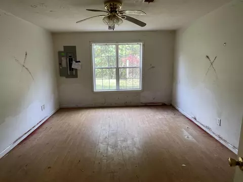 85 E Meadow Dr, Nancy, KY 42544 photo 24