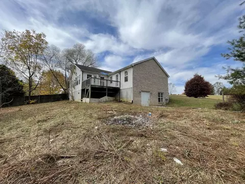 85 E Meadow Dr, Nancy, KY 42544 photo 5