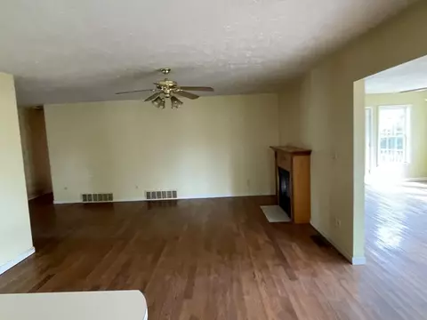85 E Meadow Dr, Nancy, KY 42544 photo 12