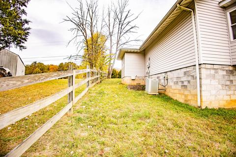 433 Coomer Rd, Burnside, KY 42519 photo 10