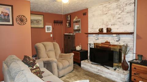 760 Springview Rd, Irvine, KY 40336 photo 7