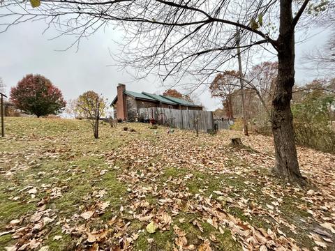 760 Springview Rd, Irvine, KY 40336 photo 5
