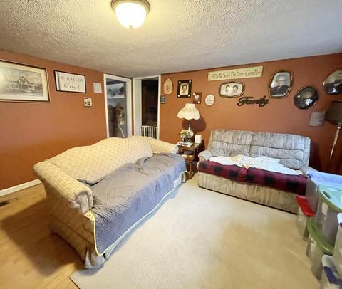 760 Springview Rd, Irvine, KY 40336 photo 14