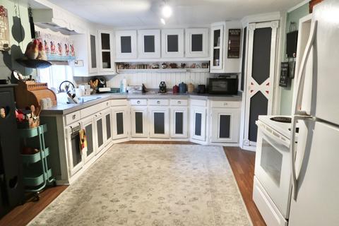 760 Springview Rd, Irvine, KY 40336 photo 16