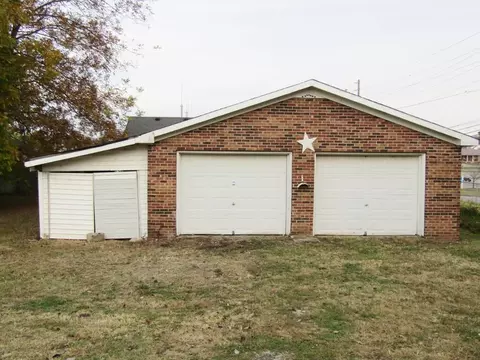 322 Oak St, Berea, KY 40403 photo 5