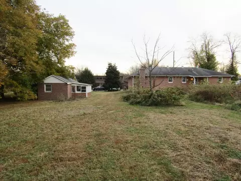 322 Oak St, Berea, KY 40403 photo 10