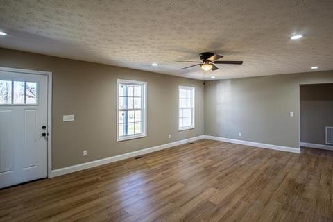 1903 Hightop Rd, Corbin, KY 40701 photo 9
