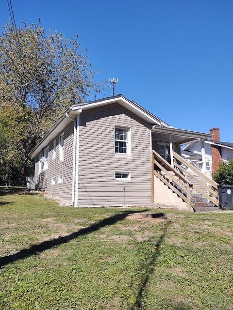 518 Chestnut St, Corbin, KY 40701 photo 3