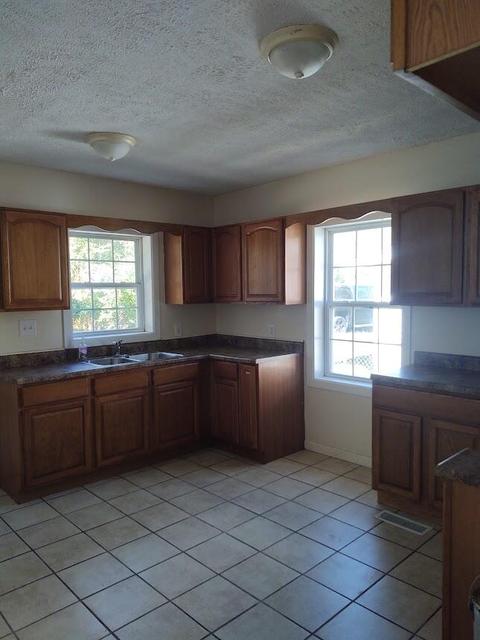 518 Chestnut St, Corbin, KY 40701 photo 8