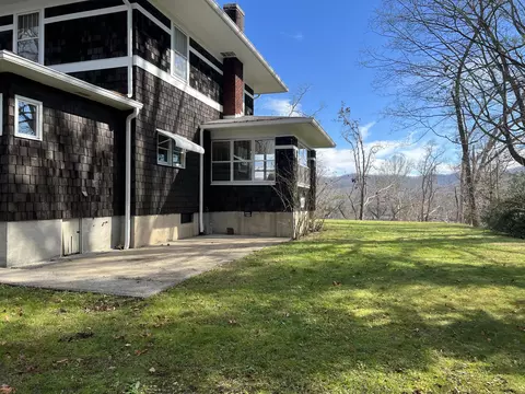 211 Arthur Heights Hts, Middlesboro, KY 40965 photo 8
