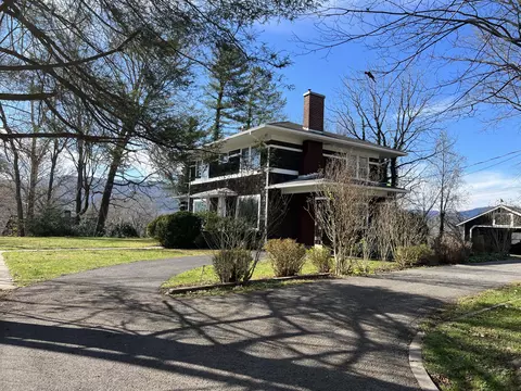211 Arthur Heights Hts, Middlesboro, KY 40965 photo 5