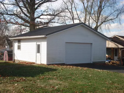 175 Skyview Dr, Paris, KY 40361 photo 3