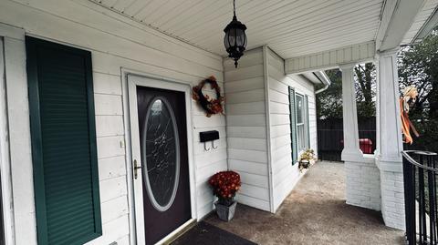 596 Chestnut St, Berea, KY 40403 photo 5