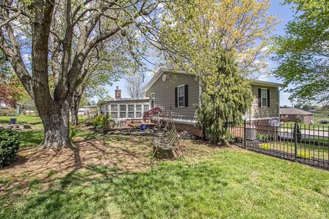 123 Bourbon Acres Rd, Paris, KY 40361 photo 5