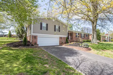 123 Bourbon Acres Rd, Paris, KY 40361 photo 2