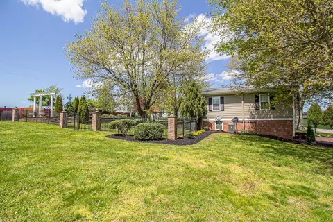 123 Bourbon Acres Rd, Paris, KY 40361 photo 6