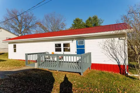 308 Liberty St, Carlisle, KY 40311