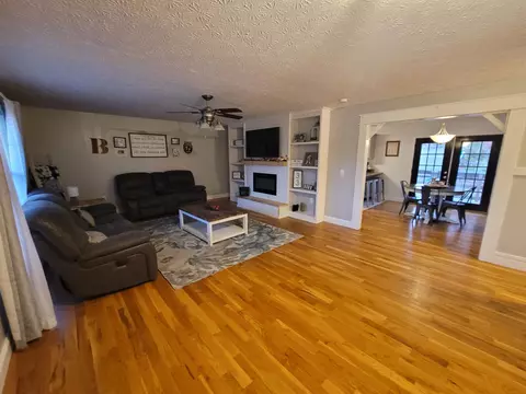33 Derby Ln, Corbin, KY 40701 photo 4