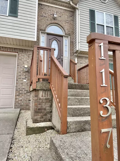 1137 Devane Ln, Frankfort, KY 40601 photo 2
