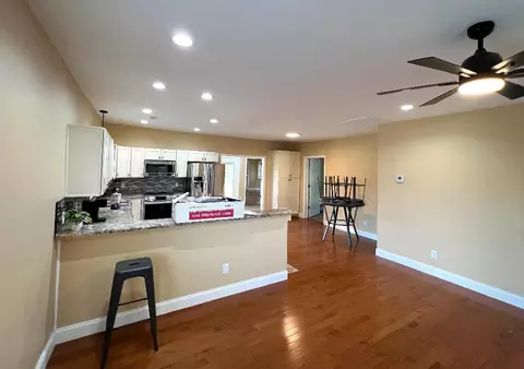 411 W 3rd St, Corbin, KY 40701 photo 9